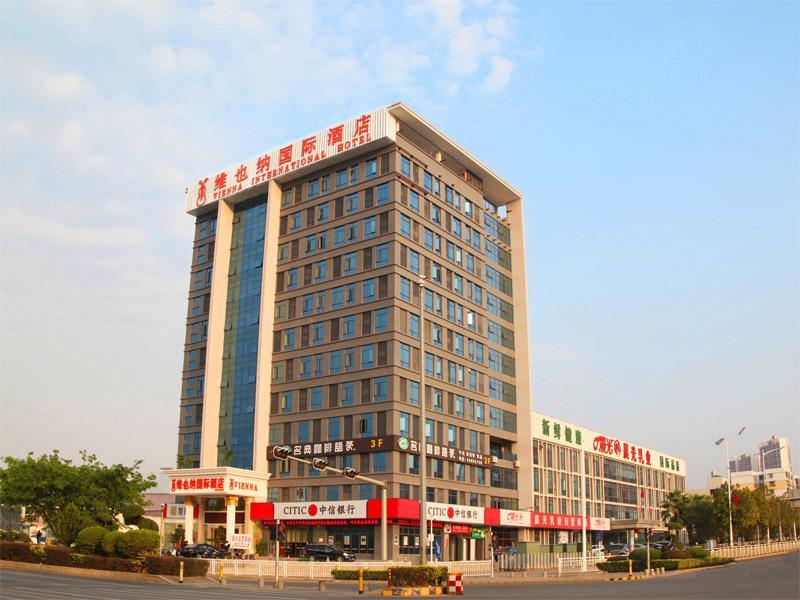 Vienna International Hotel Shenzhen Guangming Avenue Exterior photo